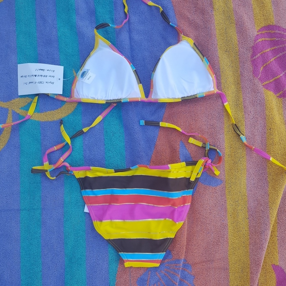 Multicolored bikini - Picture 2 of 3